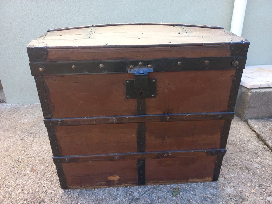 Bau antigo / vintage