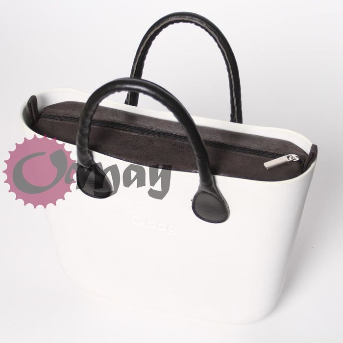Dopasowany Czarny Organizer do OBAG MINI nakrapiany 2 kieszenie OMAY