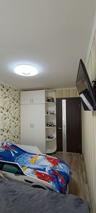 Продаж квартири в  центрі міста, по вул. Благовісна,174.