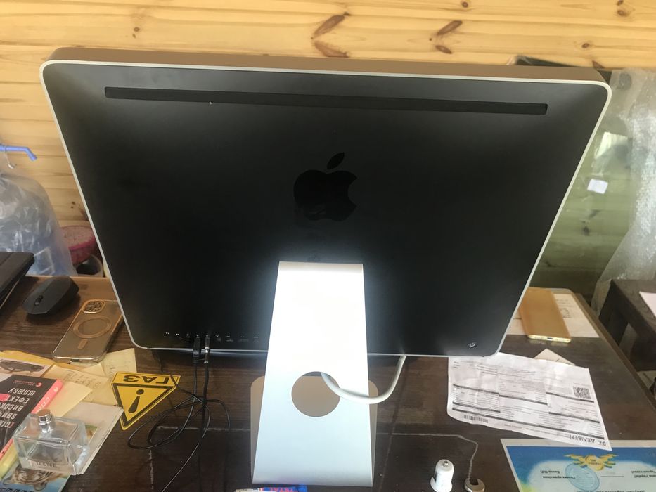 I Mac Apple,системний моноблок,3/250Gb,гарний стан,все працює