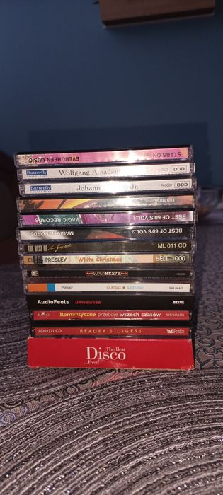 Zestaw płyt CD mieszanka muzyczna