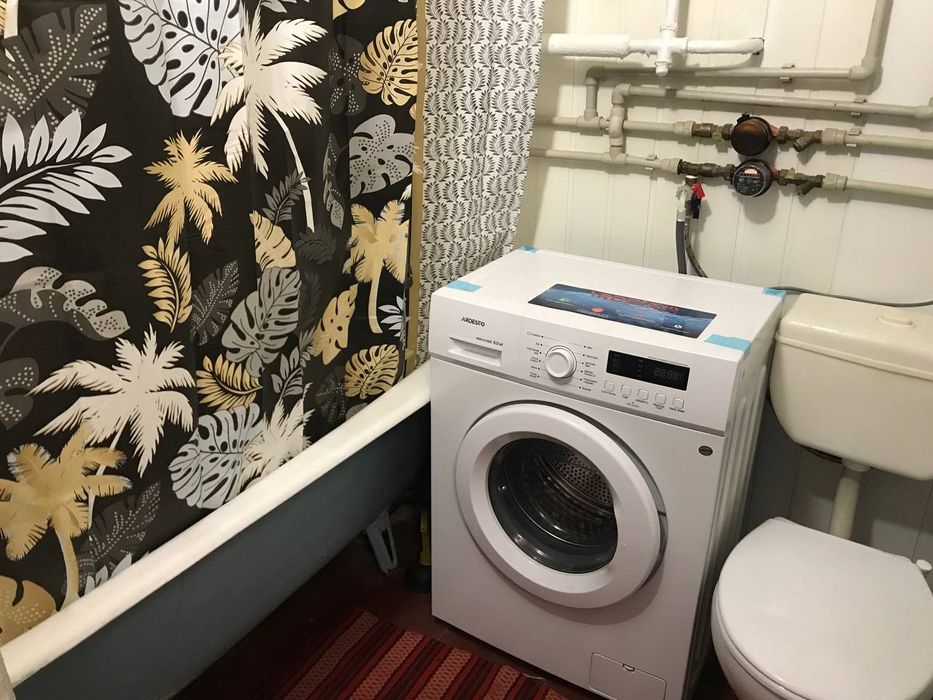 Сдам у довгострокову оренду квартиру  у центрі