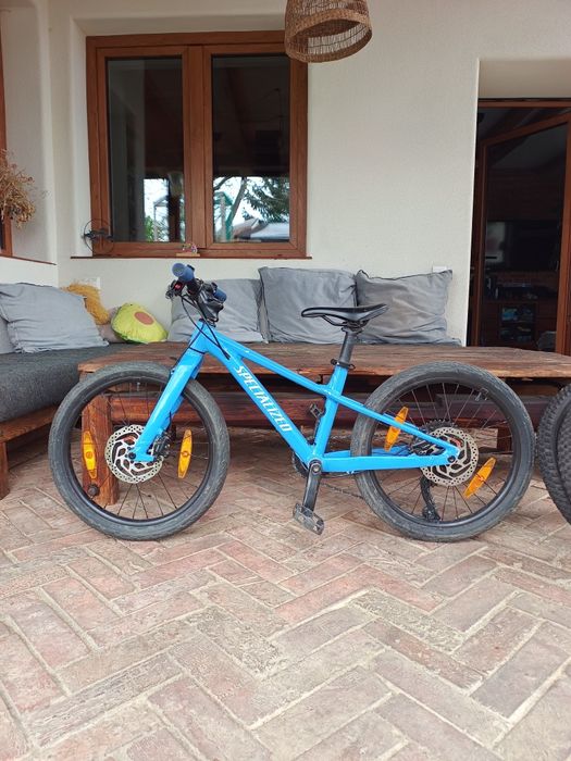 Sprzedam Specialized Riprock 20" – hydraulik, 9 biegów, 2 lata, oryginalny karton