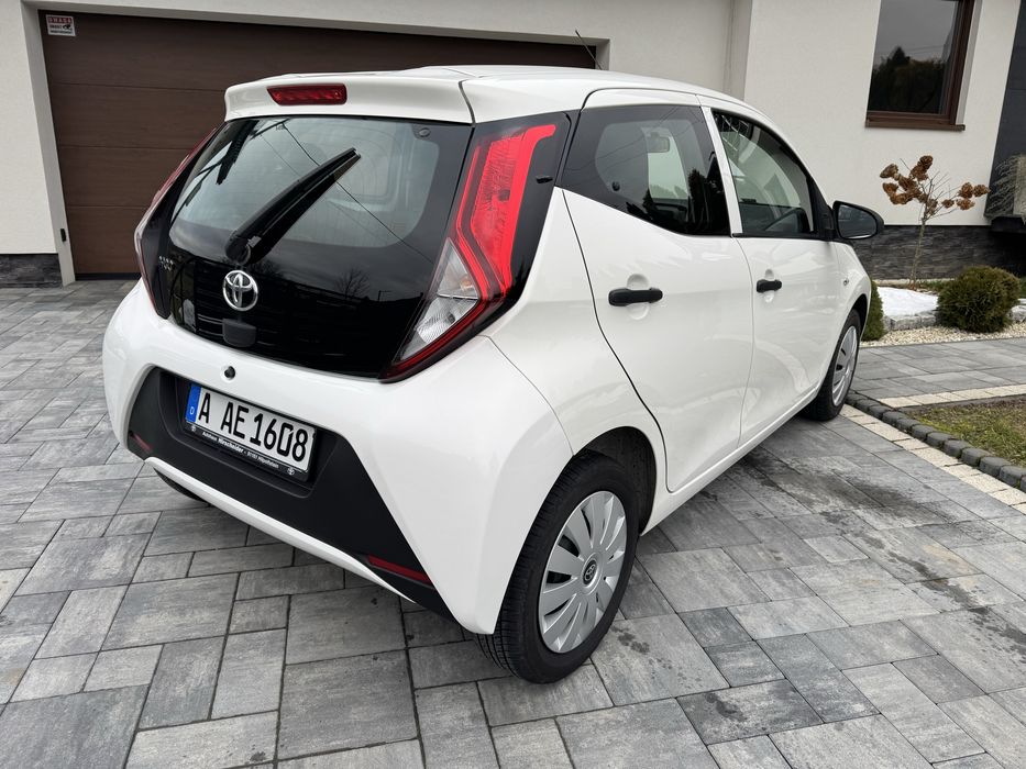 Toyota Aygo Lift 1.0 Benzyna /2019 R/5- Drzwi z Niemiec