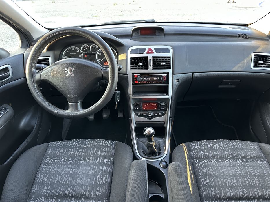 Peugeot 307 — fotografia 5
