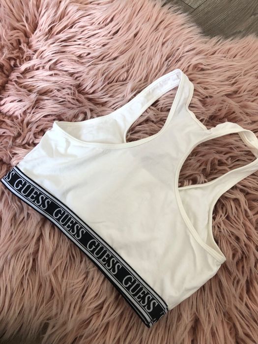 Biały top marki Guess