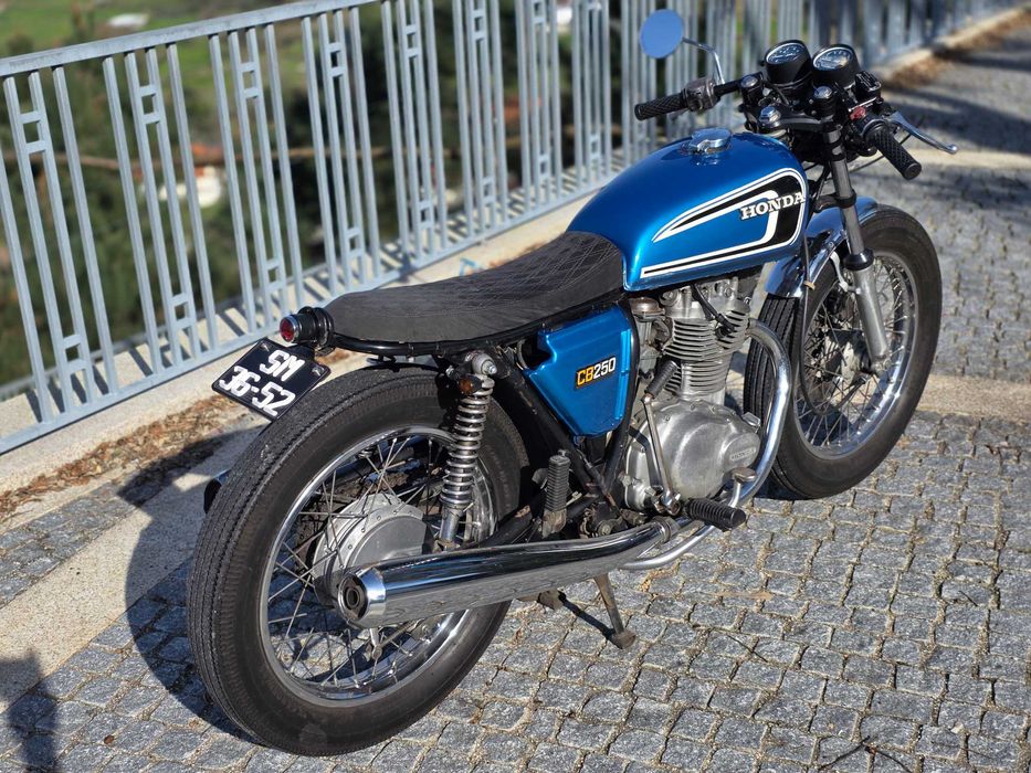Honda CB 250g 1975