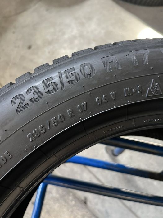 235/50/17 R17 Continental WinterContact TS850P 4шт нові зима