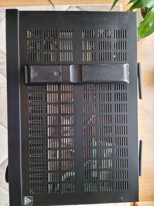 Amplituner sieciowy Onkyo TX 8250