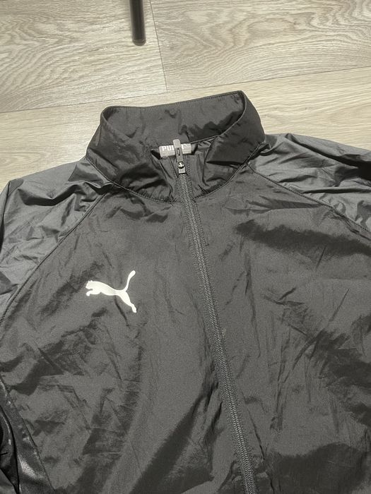 Нейлонова вітровка Puma бігова легка куртка чоловіча