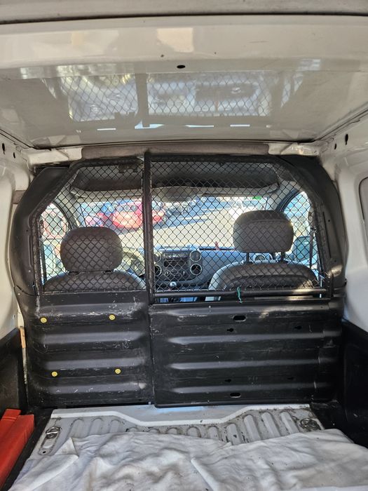 Peugeot Partner 1.6 HDi de 2010 para peças