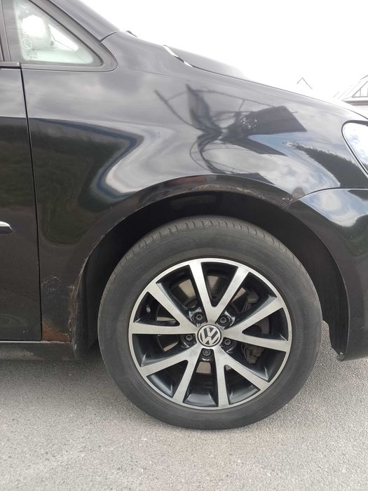 VW Touran 2.0 TDI highline 2 kpl kół