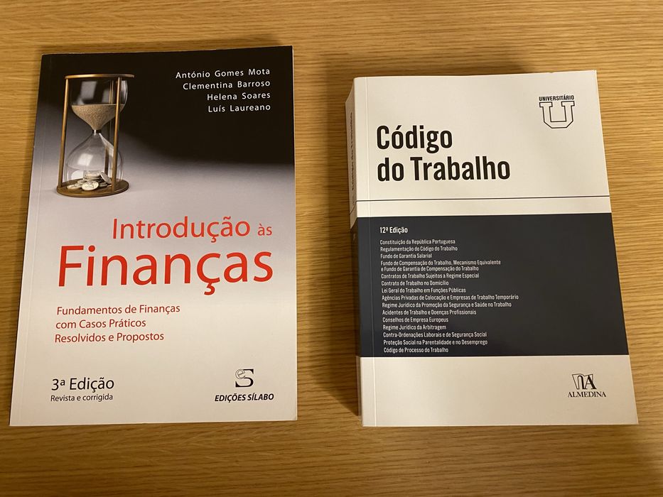 2 Livros Universitários – Finanças + Código do Trabalho