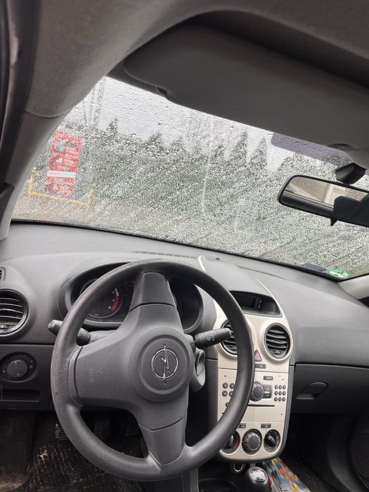 Opel Corsa 2009 1.0