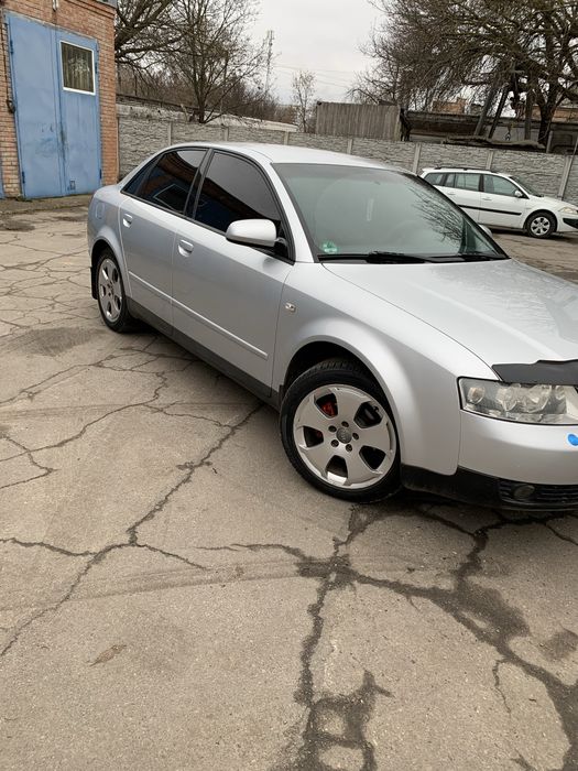 Продам ауді а4б6 в гарному стані