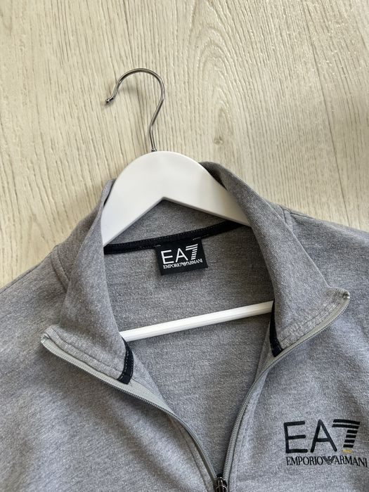Emporio Armani 7 Zip кофта оригінал оригинал EA7