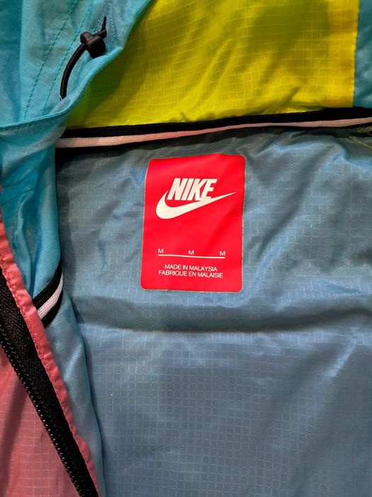 Ветровка нейлонова Nike Windbreaker Jacket Multi Color Hoodie Women's