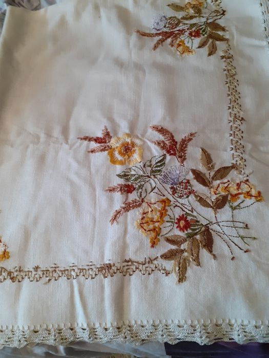 Скатертина з льону