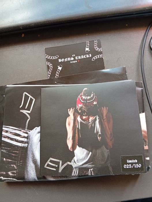 E V - Terapia 2 (CD LIMITED 25/150)