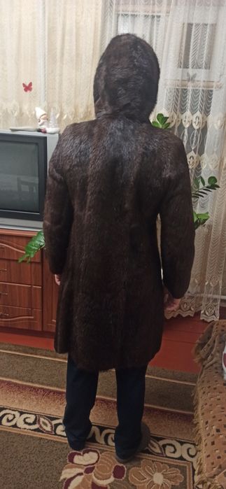Шуба "нутрія" коричнева