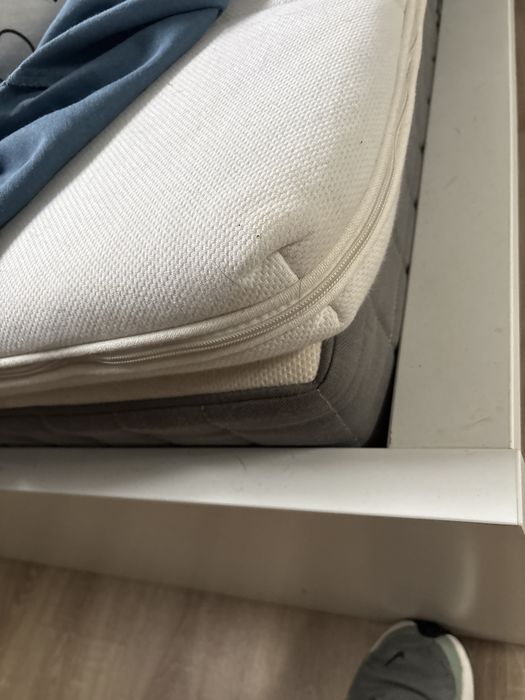 Cama individual 90x200.