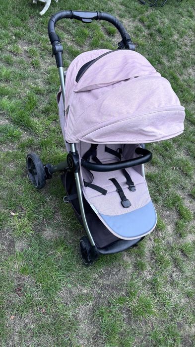 Spacerowka Baby Design Wave 2021 pink