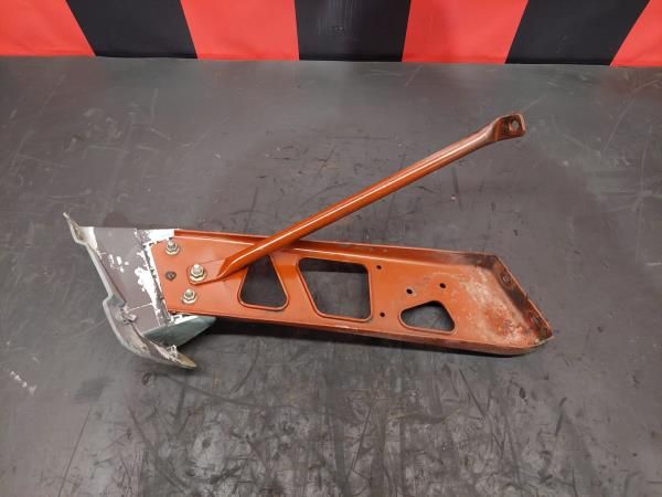 Suporte Para-choques Frente Esquerdo IVECO Daily III Furgão/Combi