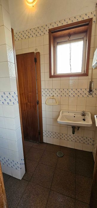 Aluguer para empresas/escritórios/armazém