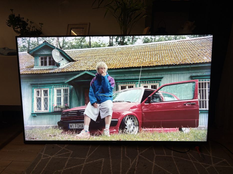 Smart TV ChiQ 55Cali UHD