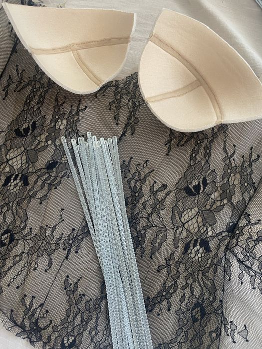 Корсет мереживний