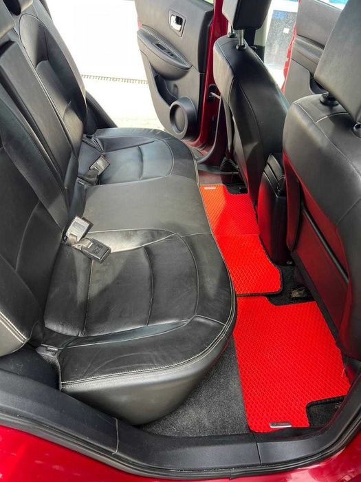 Nissan Qashqai 2.0 бензин 2013 року