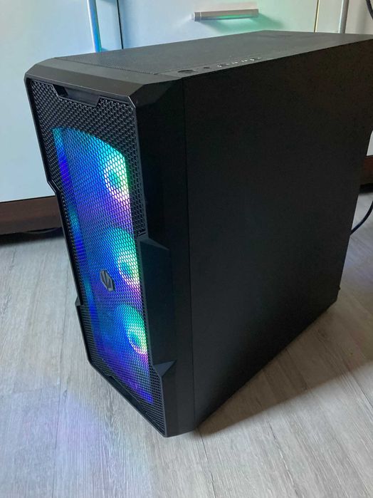 Komputer gamingowy RTX4060 Ryzen 7 5800X 16GB DDR4