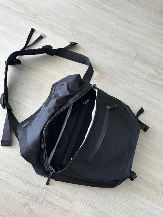 Arc’teryx Granville Courier Bag