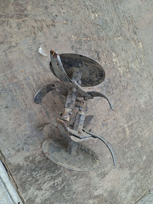 glebogryzarka stihl MH600.1
