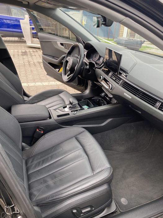 В продаже Audi A4 b9
