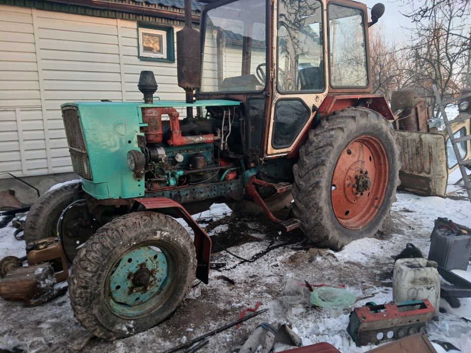 Продам трактор Юмз