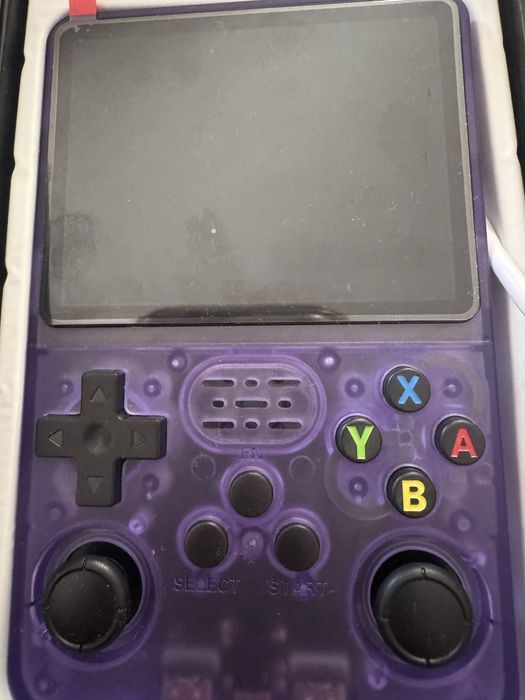 Consola de jogos  R36S retro