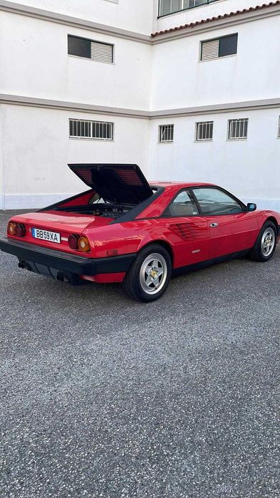 Ferrari Mondial 8