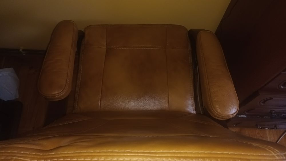 Skóra,stan bardzo dobry