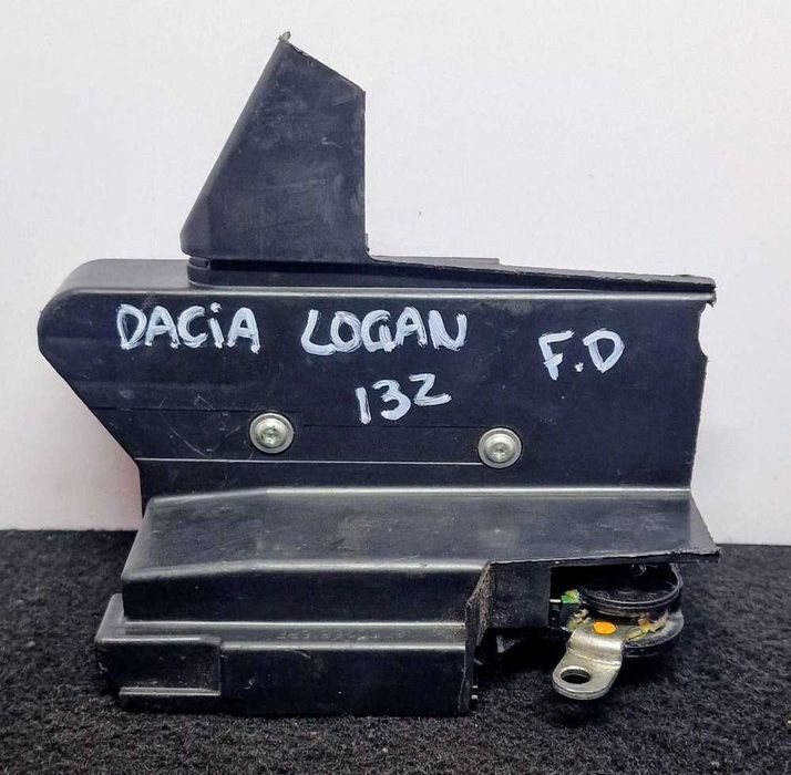Fechadura / Fecho Porta Frente Direito DACIA SANDERO II ano 2012
