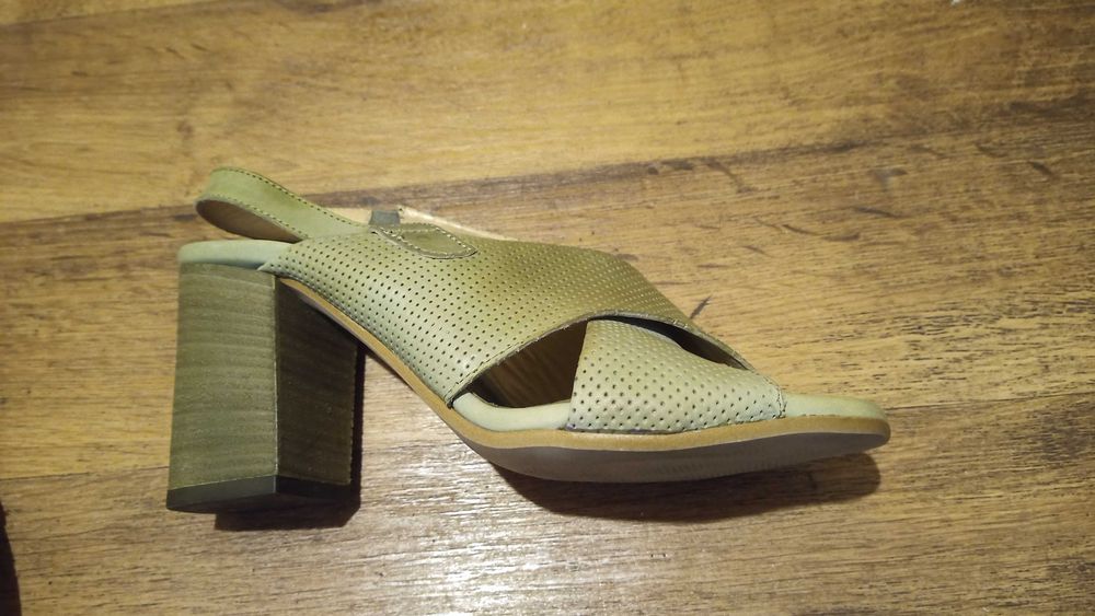 buty Venezia rozmiar 39. , skóra damskie  oliwkowy kolor