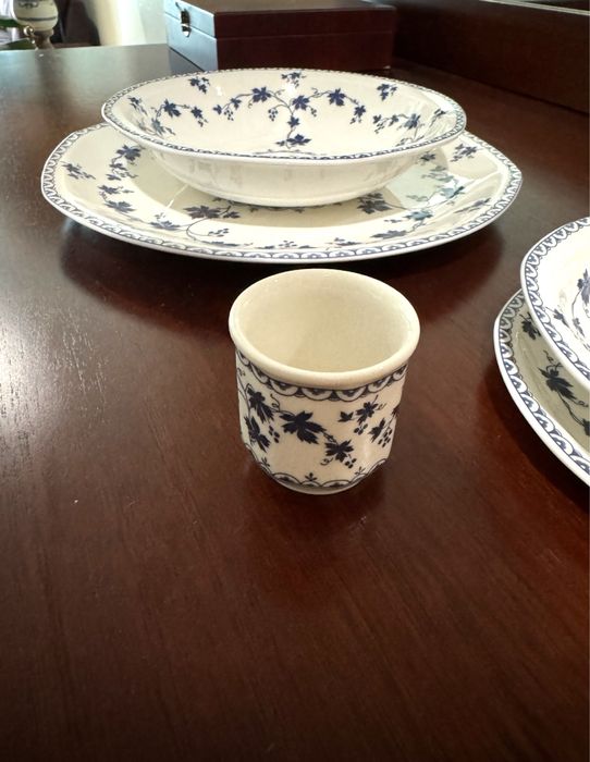 Serviço de jantar Royal Doulton