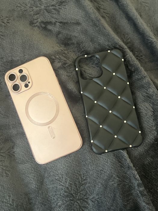 Чохли на 13 про макс безкоштовно