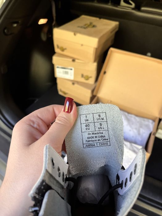 Шкіряні черевики Dr.Martens