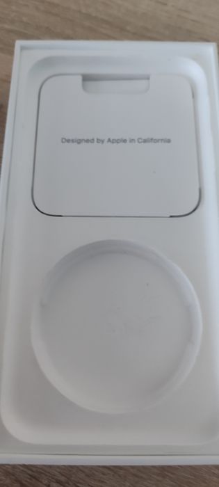 Sprzedam iPhone 11 w stanie bardzo dobrym nowa ładowarka