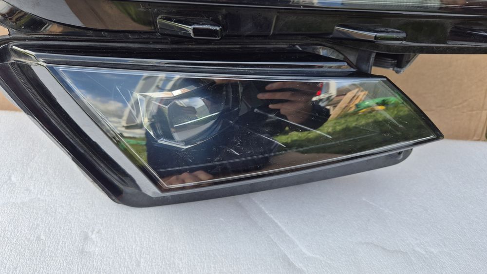 Lampa przód prawa przednia  SKODA KODIAQ 566 566941016