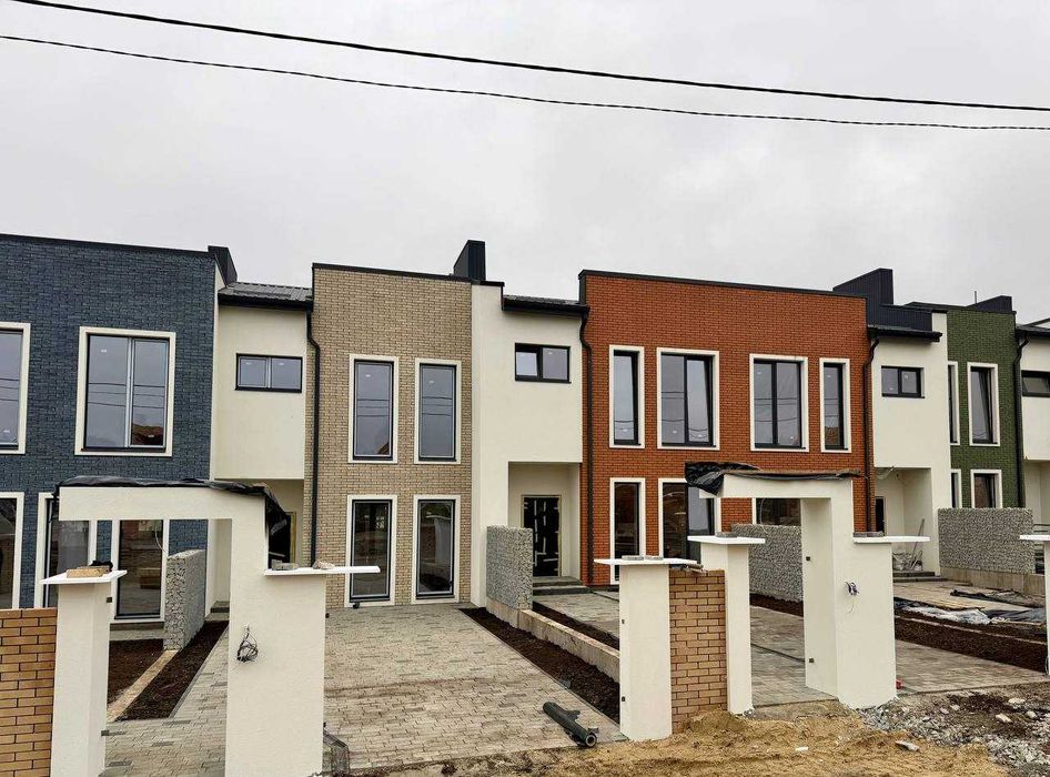 Сучасні та стильні КОТЕДЖІ Амстер в чудовій локації (Щасливе)