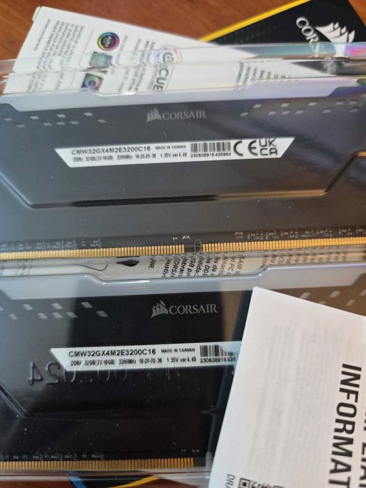 Kit memoria DDR4 2x16GB 3200MHz Corsair Vengeance Pro RGB
