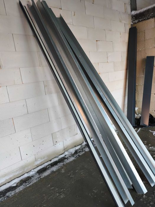 Ceownik okapnik płyta warstwowa