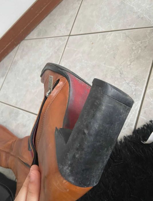 Botas cano alto camel de salto José António Stréna